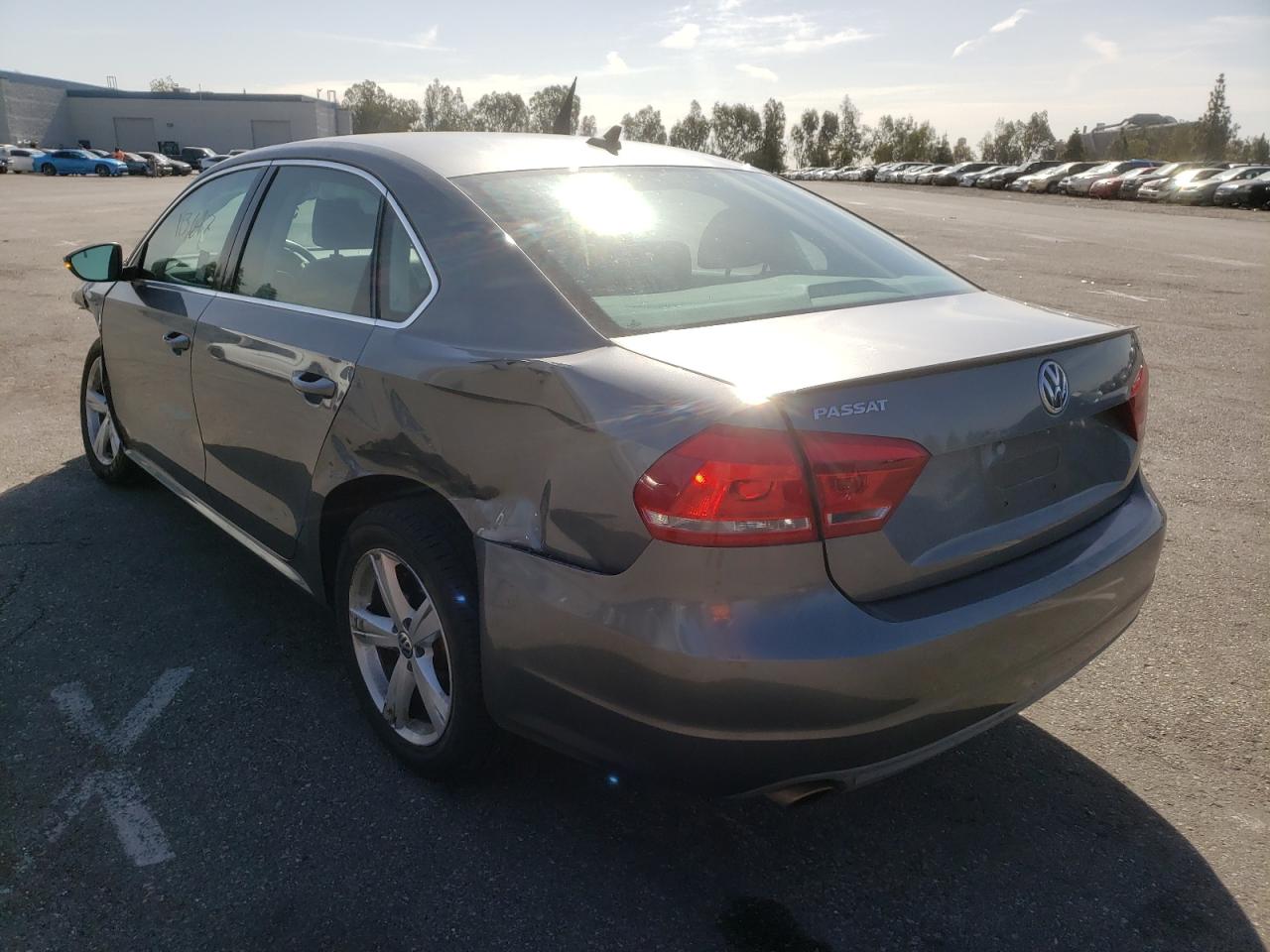 Photo 3 from auction – 2012 VOLKSWAGEN PASSAT SE with VIN 1VWBP7A38CC088950