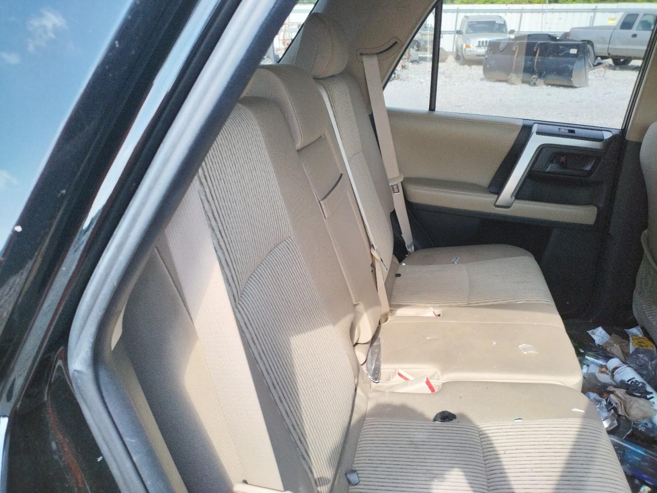 Photo 6 from auction – 2013 TOYOTA 4RUNNER SR with VIN JTEBU5JR0D5117699