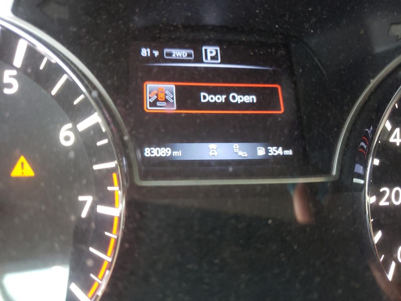 Photo 8 from auction – 2017 NISSAN PATHFINDER with VIN 5N1DR2MM3HC661415