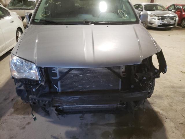 Photo 9 from auction – 2014 CHRYSLER TOWN & COU with VIN 2C4RC1BG2ER398310