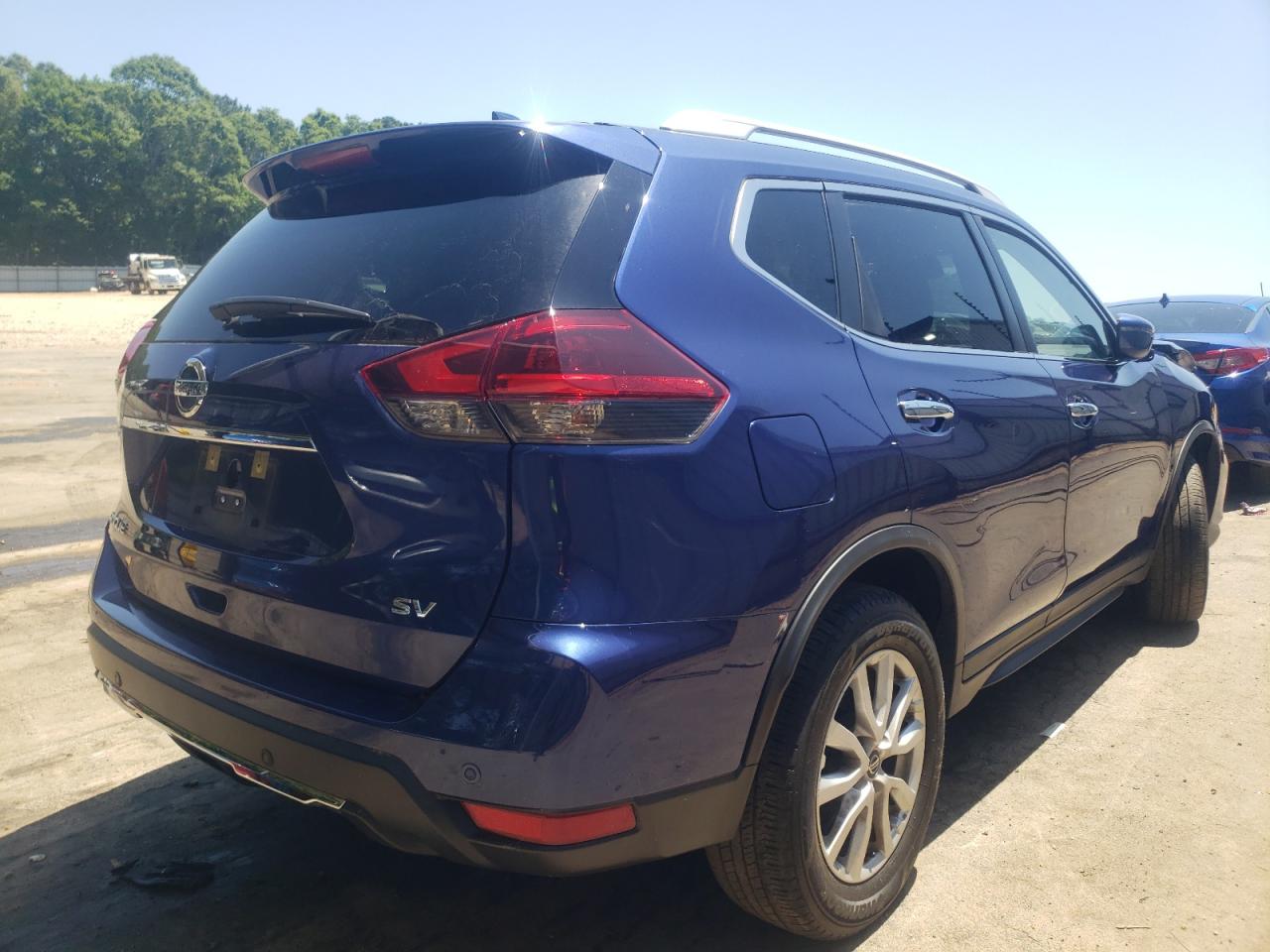 Photo 4 from auction – 2020 NISSAN ROGUE S with VIN KNMAT2MT1LP542778