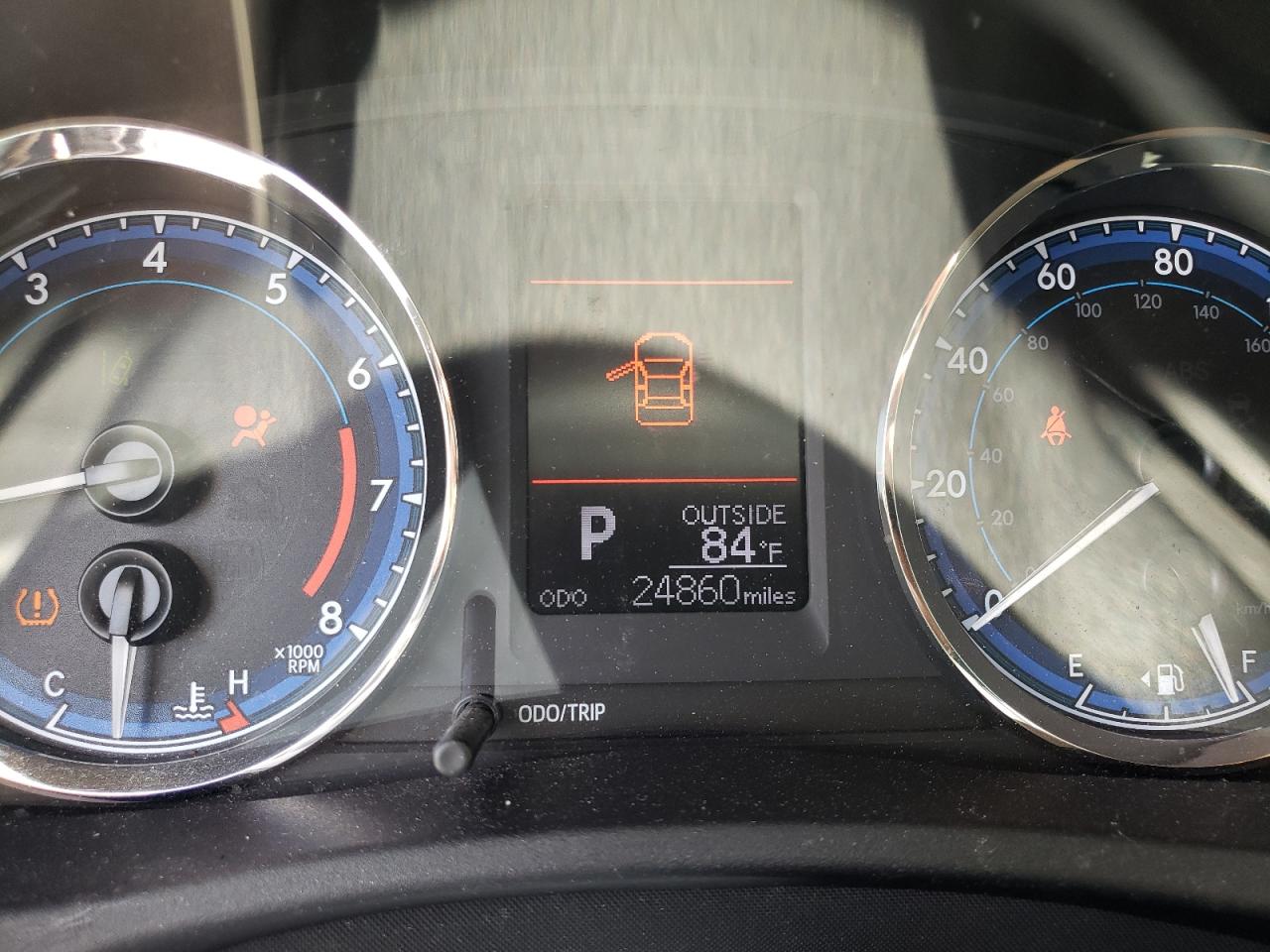 Photo 8 from auction – 2019 TOYOTA COROLLA L with VIN 2T1BURHEXKC156928