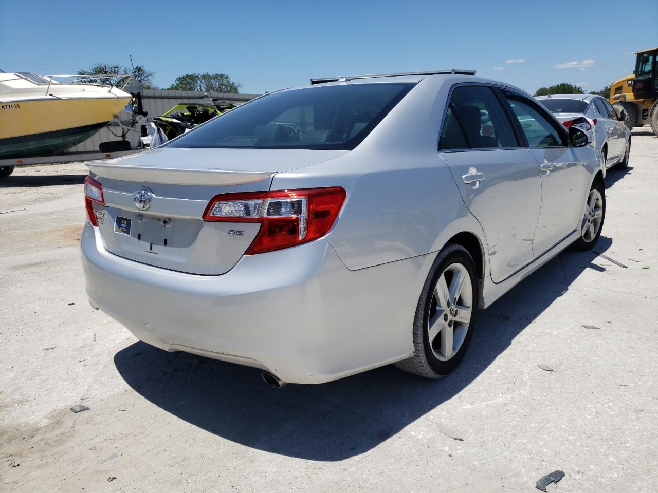Photo 4 from auction – 2012 TOYOTA CAMRY BASE with VIN 4T1BF1FK3CU500278
