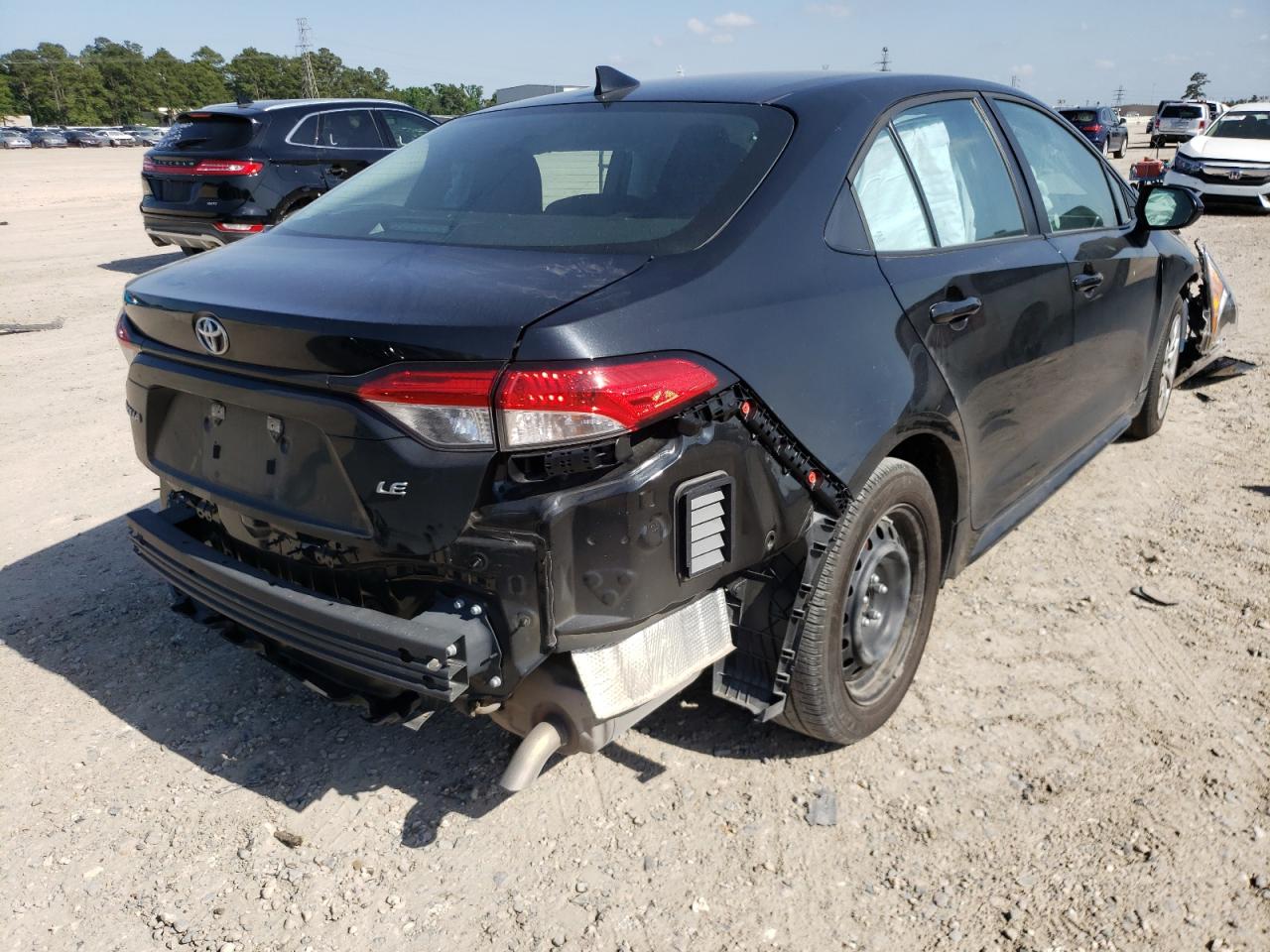 Photo 4 from auction – 2021 TOYOTA COROLLA LE with VIN 5YFEPMAE3MP219694