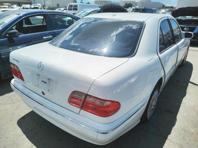 Photo 4 from auction – 2001 MERCEDES-BENZ E 320 with VIN WDBJF65J01B170984