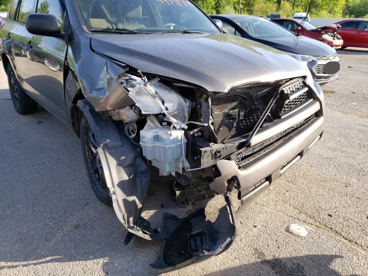 Photo 20 from auction – 2011 TOYOTA RAV4 with VIN 2T3BF4DV4BW115607