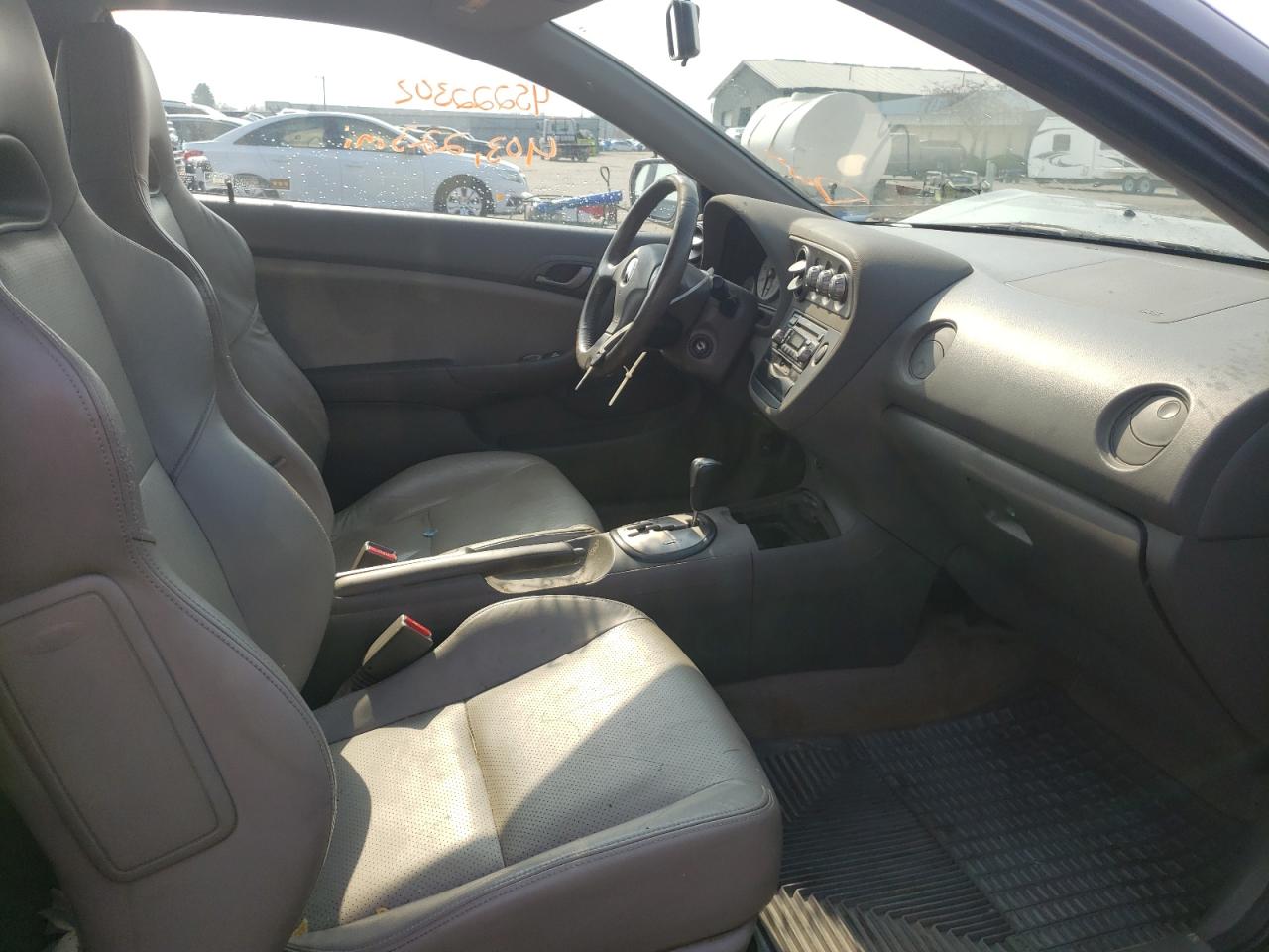 Photo 5 from auction – 2002 ACURA RDX with VIN JH4DC54872C020591