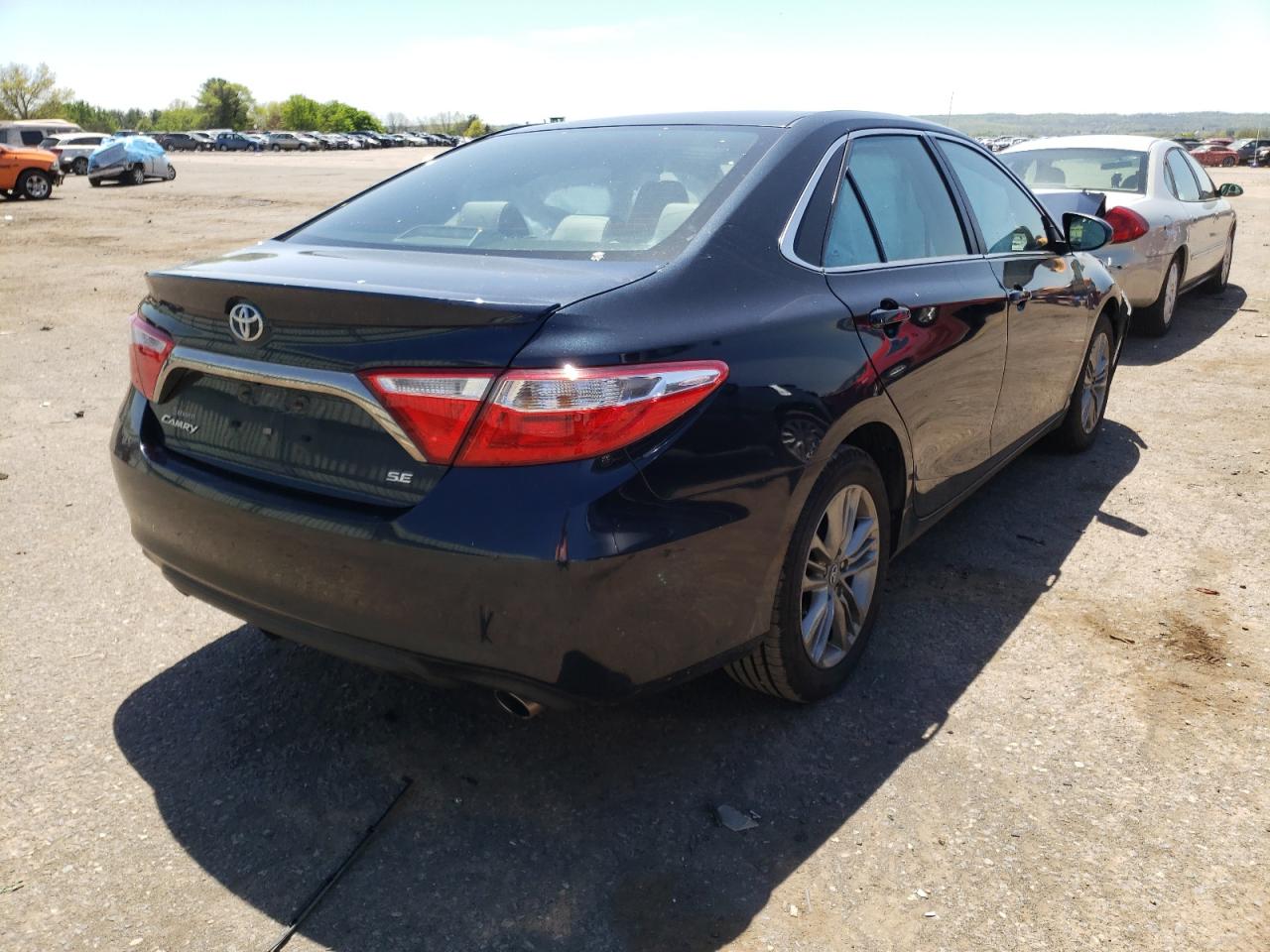 Photo 4 from auction – 2016 TOYOTA CAMRY LE with VIN 4T1BF1FK7GU233720