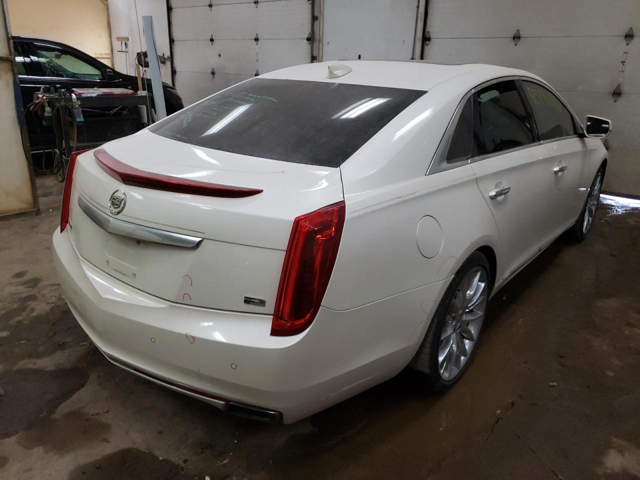 Photo 4 from auction – 2015 CADILLAC XTS PLATIN with VIN 2G61S5S35F9118677