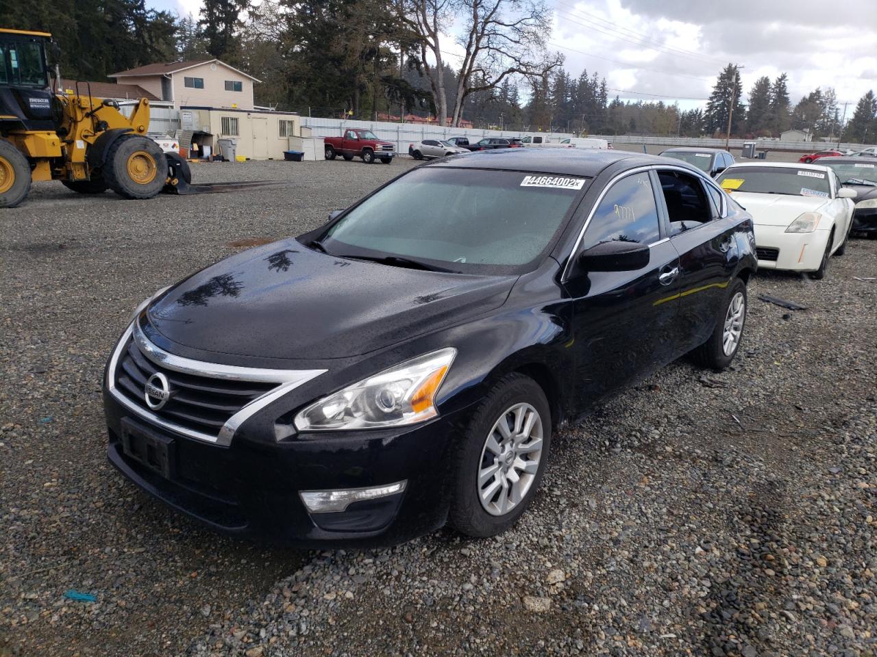 Фото 2 с аукциона – 2015 NISSAN ALTIMA 2.5 с VIN 1N4AL3AP1FC577948