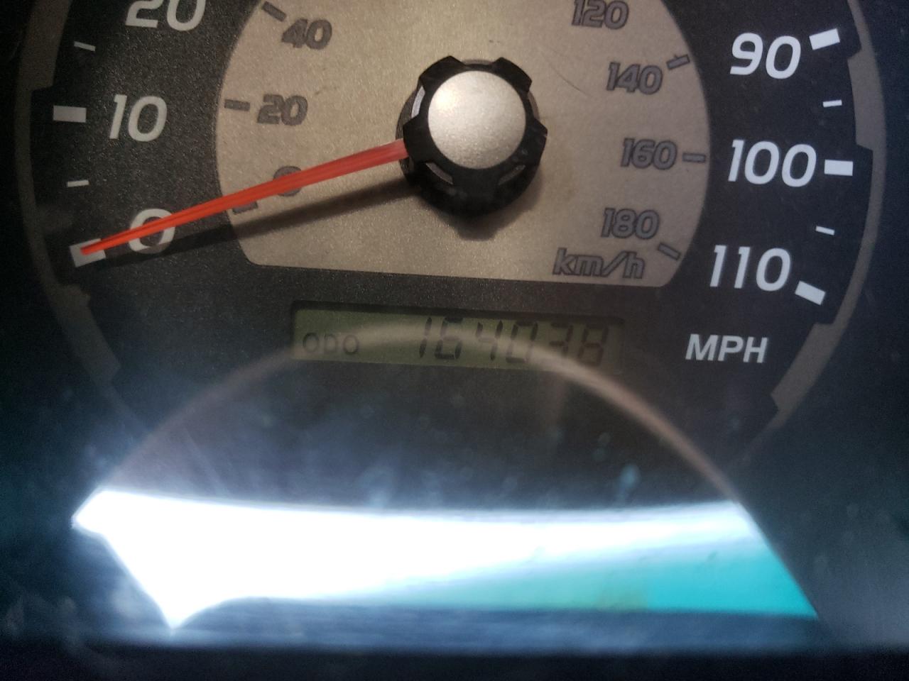 Photo 8 from auction – 2003 TOYOTA 4RUNNER SR with VIN JTEZT14R430008647