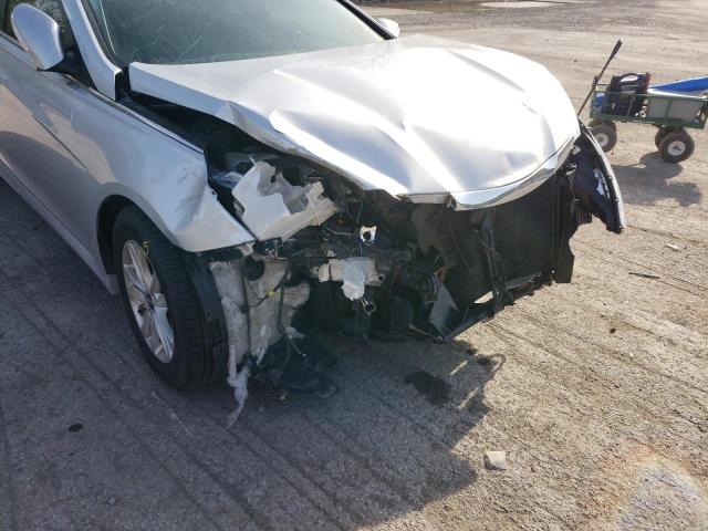 Photo 9 from auction – 2014 HYUNDAI SONATA SE with VIN 5NPEC4AC6EH884761