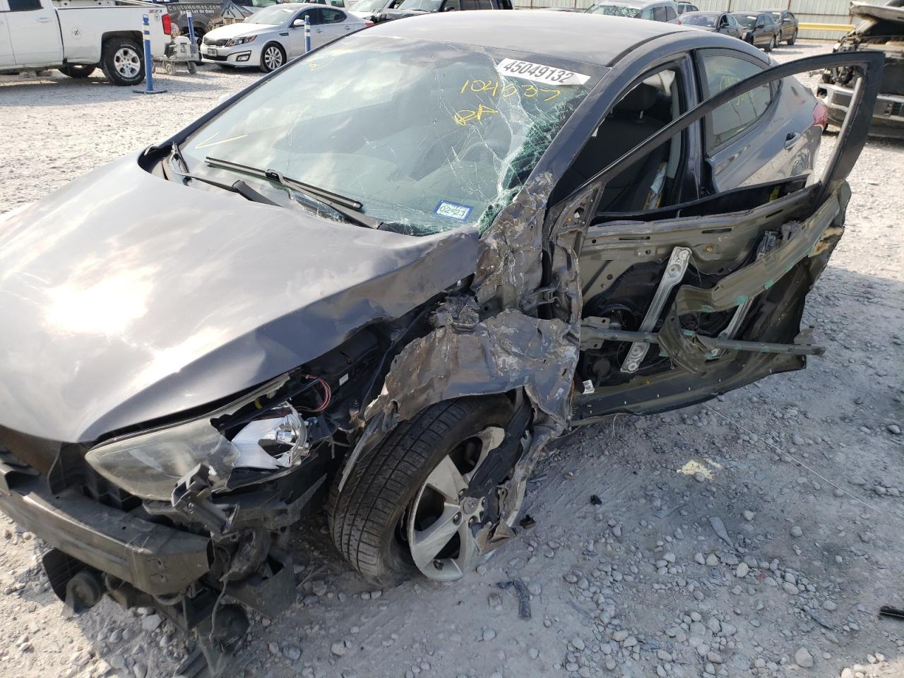 Photo 9 from auction – 2012 HYUNDAI ELANTRA GL with VIN 5NPDH4AE9CH104537