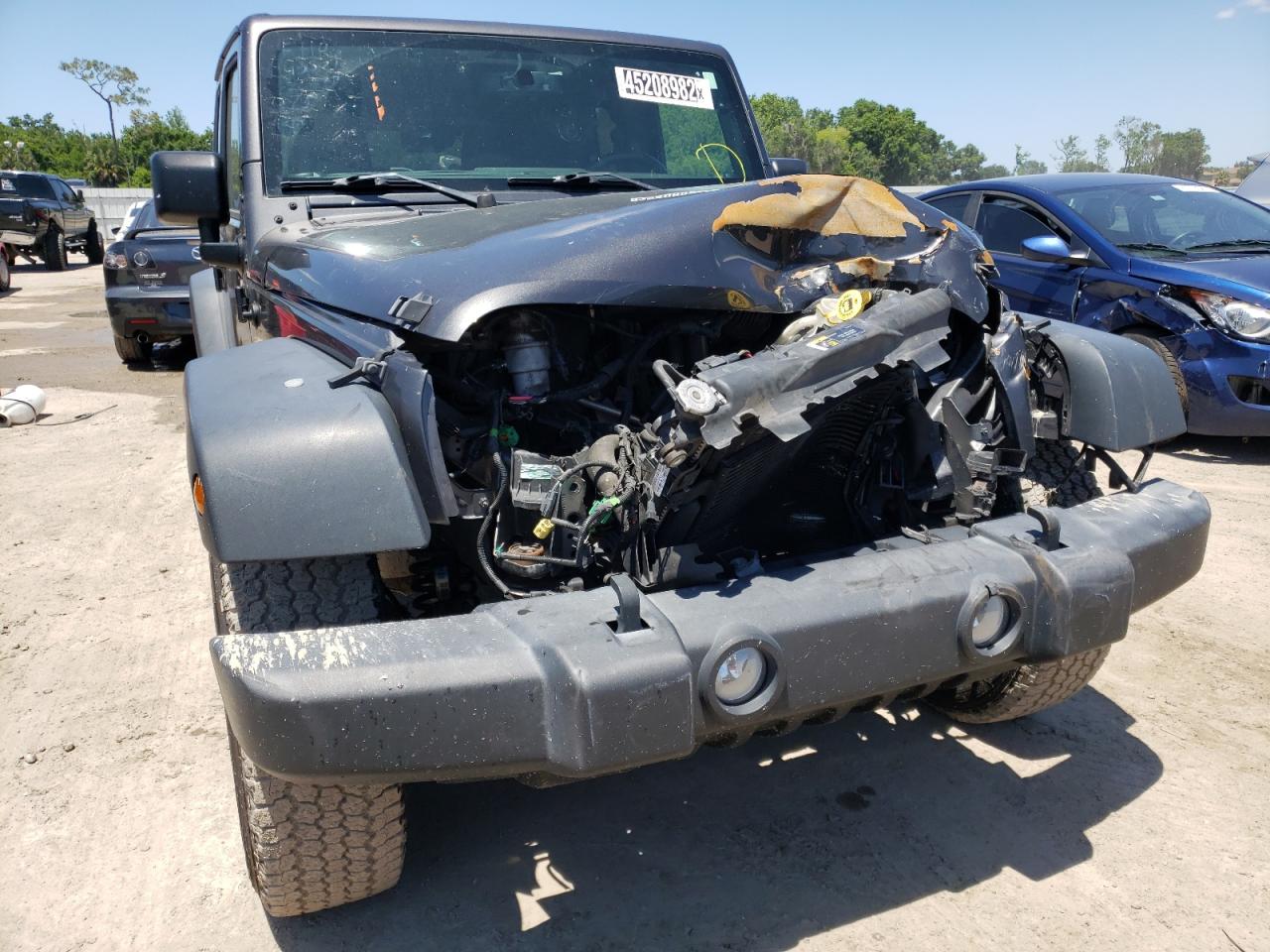 Photo 9 from auction – 2017 JEEP WRANGLER U with VIN 1C4BJWDG4HL662853