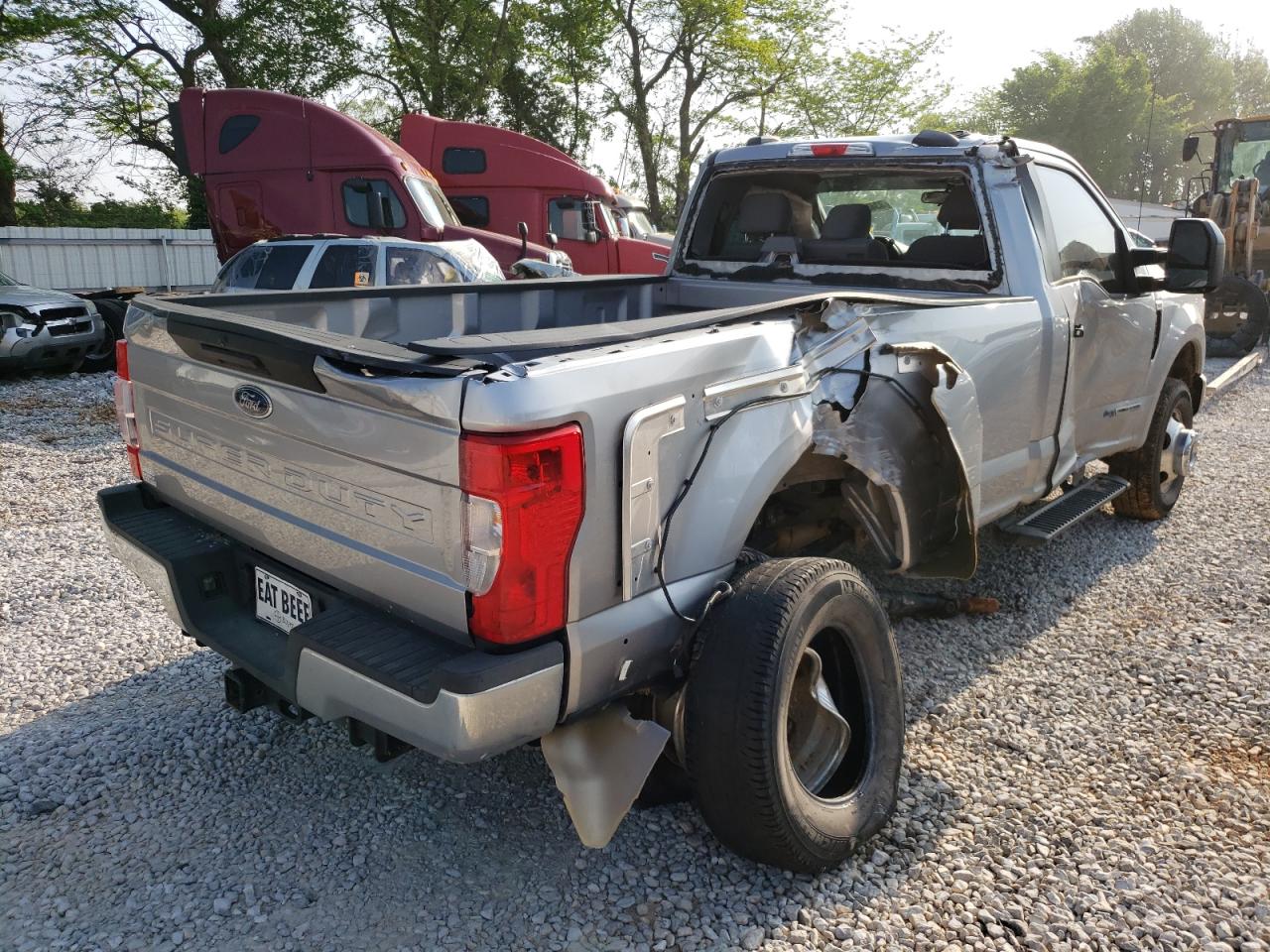 Photo 4 from auction – 2021 FORD F350 with VIN 1FTRF3DT4MEC26952