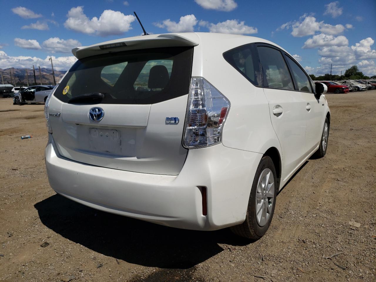 Photo 4 from auction – 2012 TOYOTA PRIUS V with VIN JTDZN3EU0C3179035