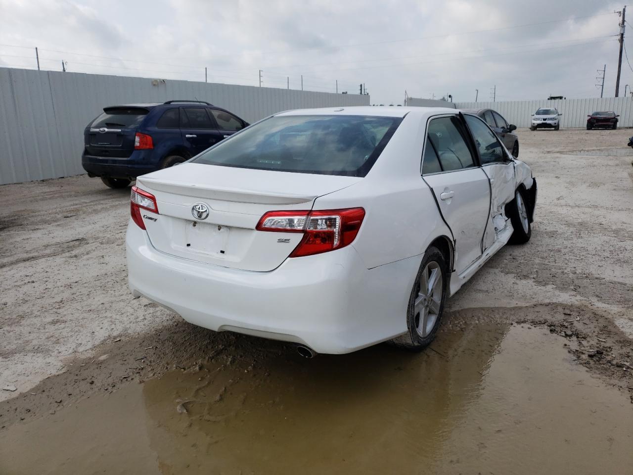 Photo 4 from auction – 2012 TOYOTA CAMRY BASE with VIN 4T1BF1FK9CU551493