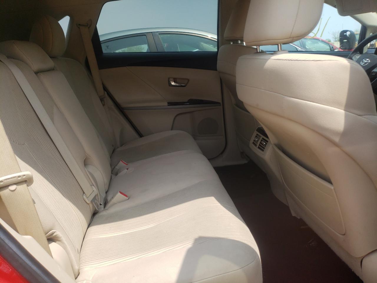 Photo 6 from auction – 2010 TOYOTA VENZA with VIN 4T3BA3BB6AU011636