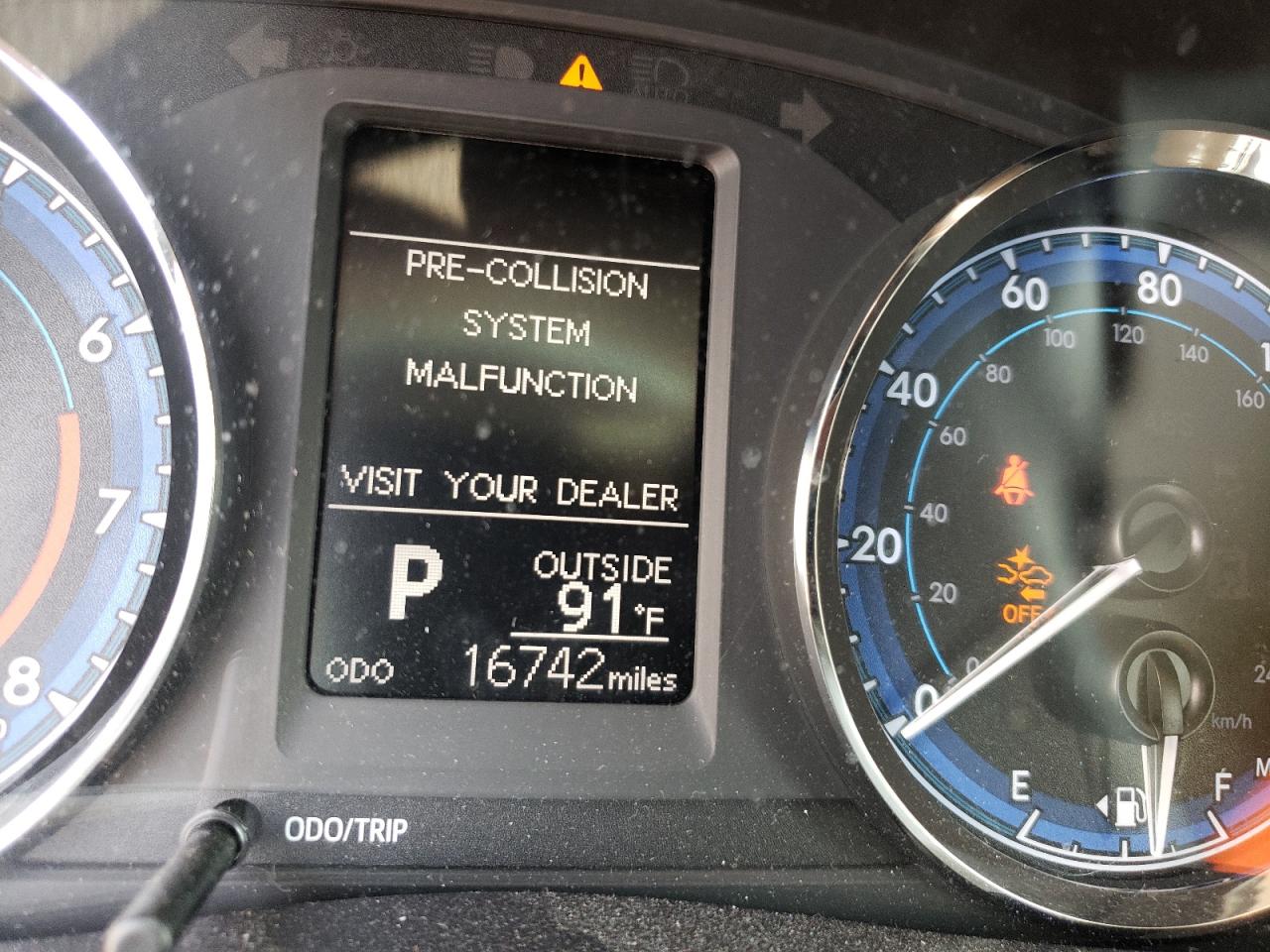 Photo 8 from auction – 2019 TOYOTA COROLLA L with VIN 2T1BURHE9KC221509
