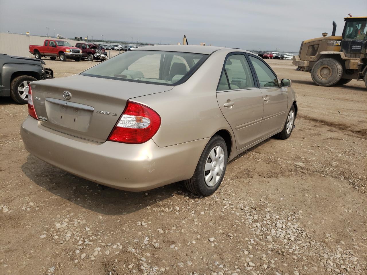 Photo 4 from auction – 2003 TOYOTA CAMRY LE with VIN 4T1BE32K23U743875