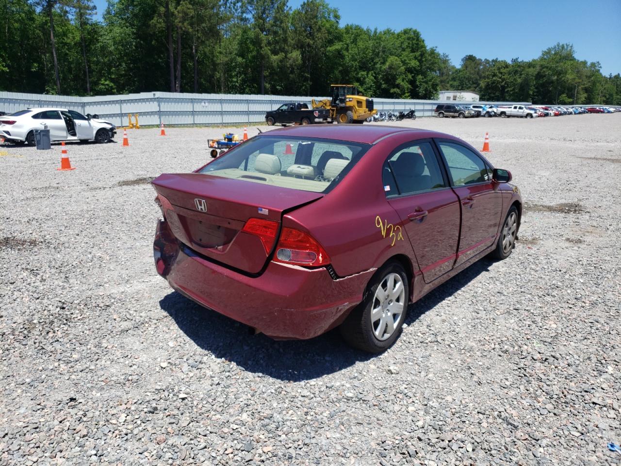 Photo 4 from auction – 2007 HONDA CIVIC with VIN 1HGFA165X7L135867