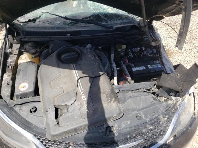 Photo 7 from auction – 2015 CHRYSLER 200 C with VIN 1C3CCCEG5FN643097