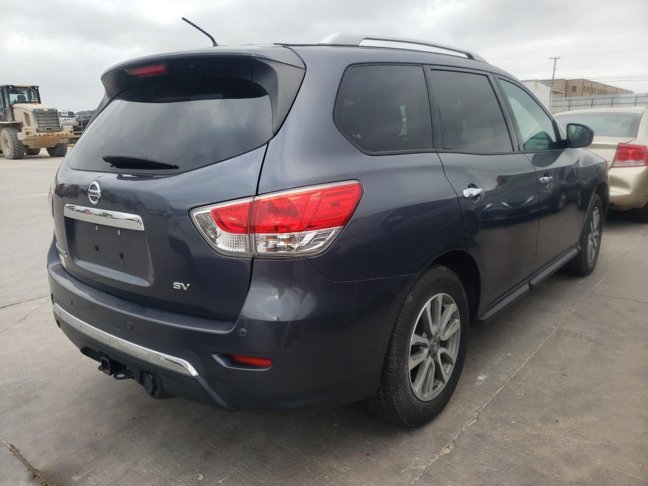 Photo 4 from auction – 2014 NISSAN PATHFINDER with VIN 5N1AR2MNXEC621551