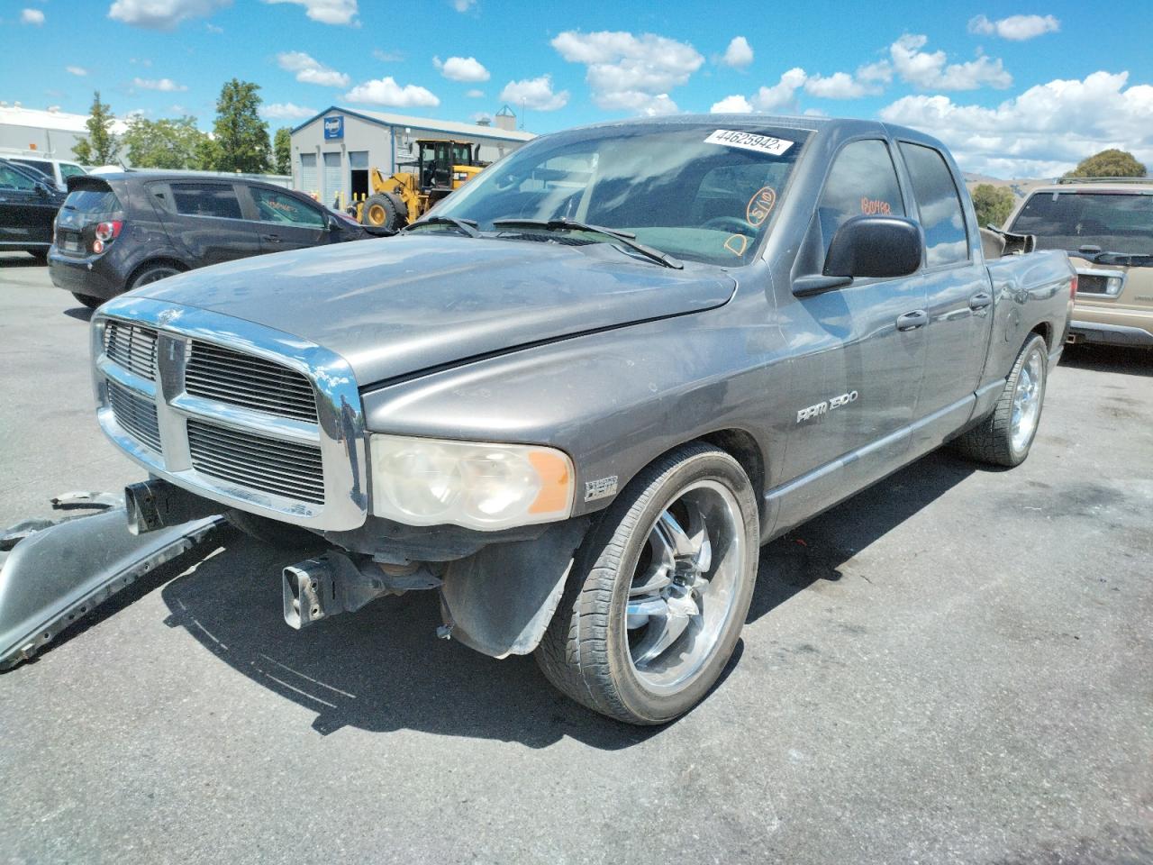 Photo 2 from auction – 2005 DODGE RAM 1500 S with VIN 1D7HA18D35S311307