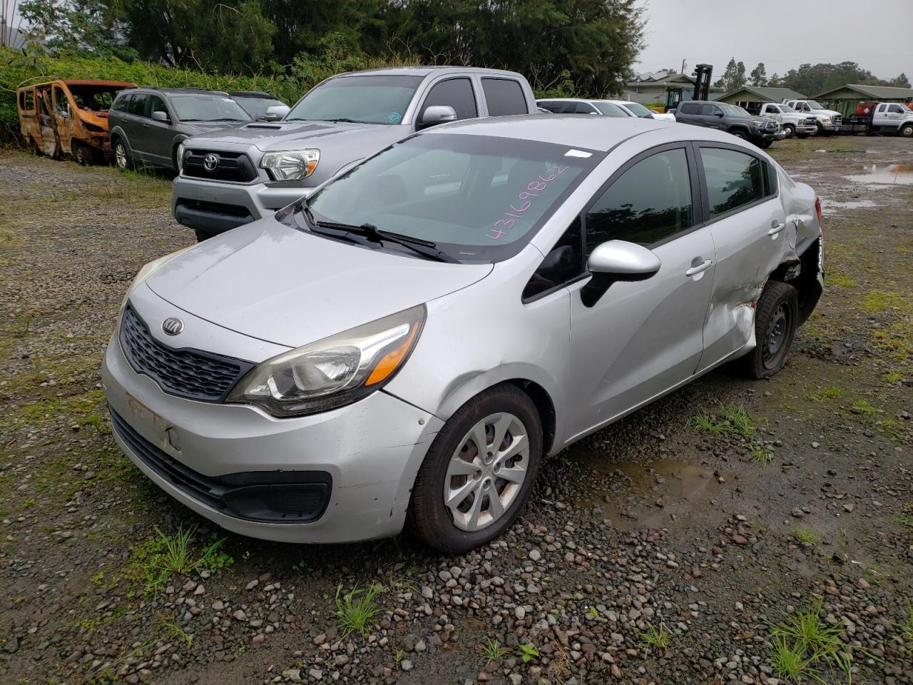 Photo 2 from auction – 2013 KIA RIO LX with VIN KNADM4A3XD6233941