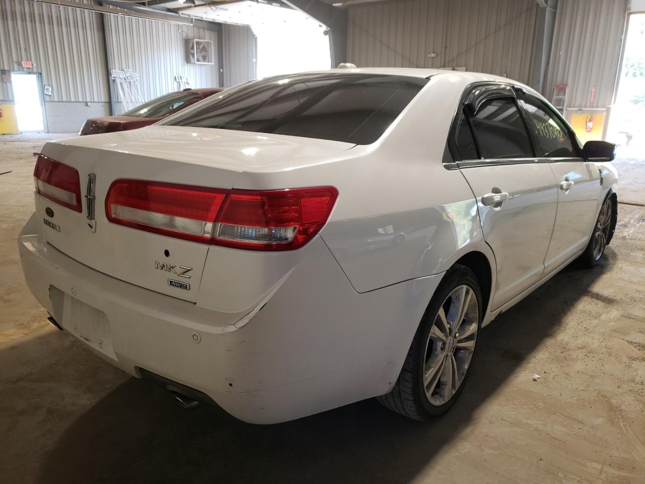 Photo 4 from auction – 2011 LINCOLN MKZ with VIN 3LNHL2JC0BR755422