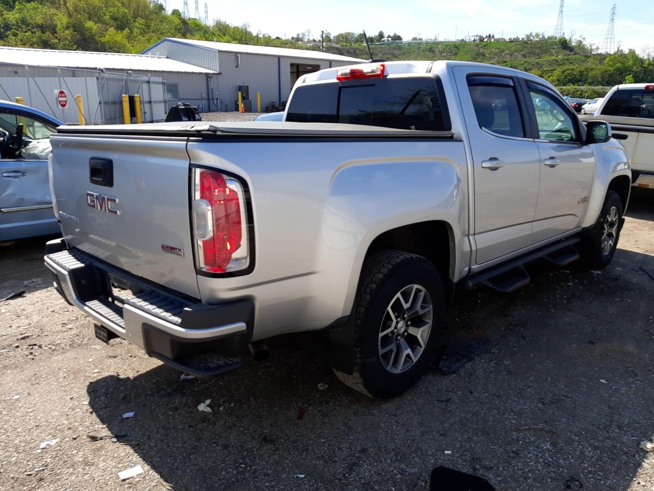 Photo 4 from auction – 2016 GMC CANYON SLE with VIN 1GTG6CE32G1356889
