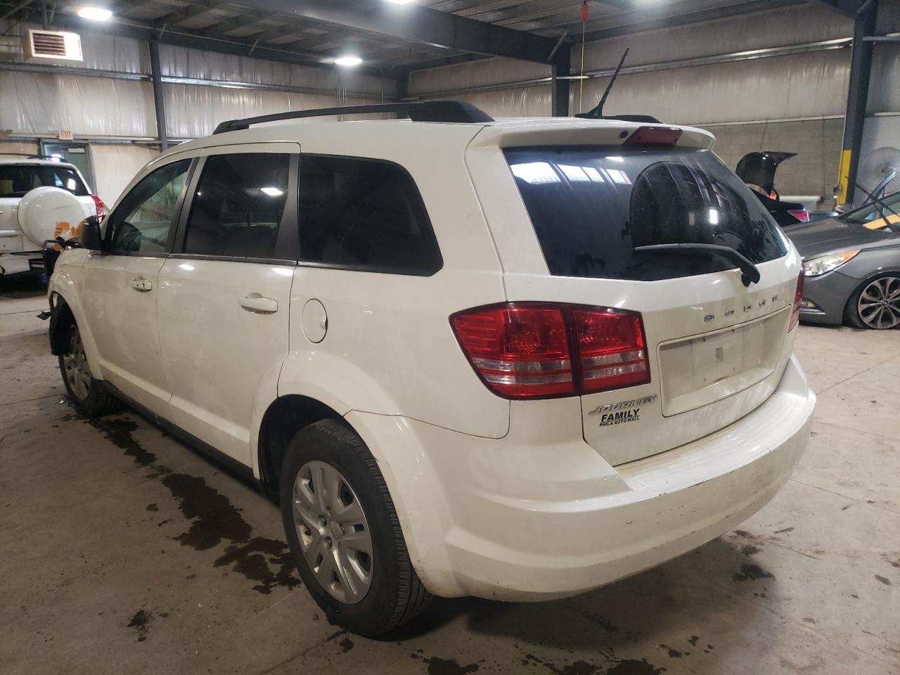 Photo 3 from auction – 2016 DODGE JOURNEY SE with VIN 3C4PDCABXGT171615
