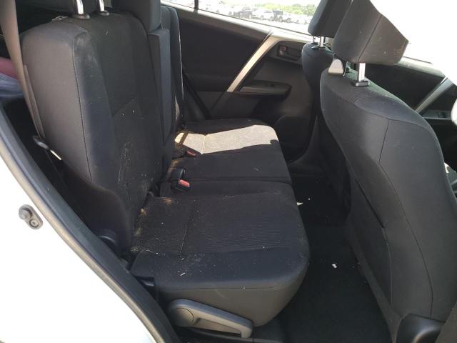Photo 6 from auction – 2016 TOYOTA RAV4 LE with VIN JTMZFREV0GJ079463