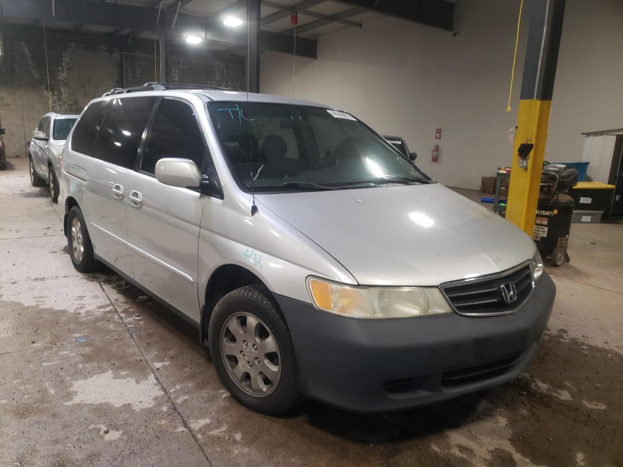 HONDA ODYSSEY EX 2003 with VIN 5FNRL18013B003536 - Photo from auction
