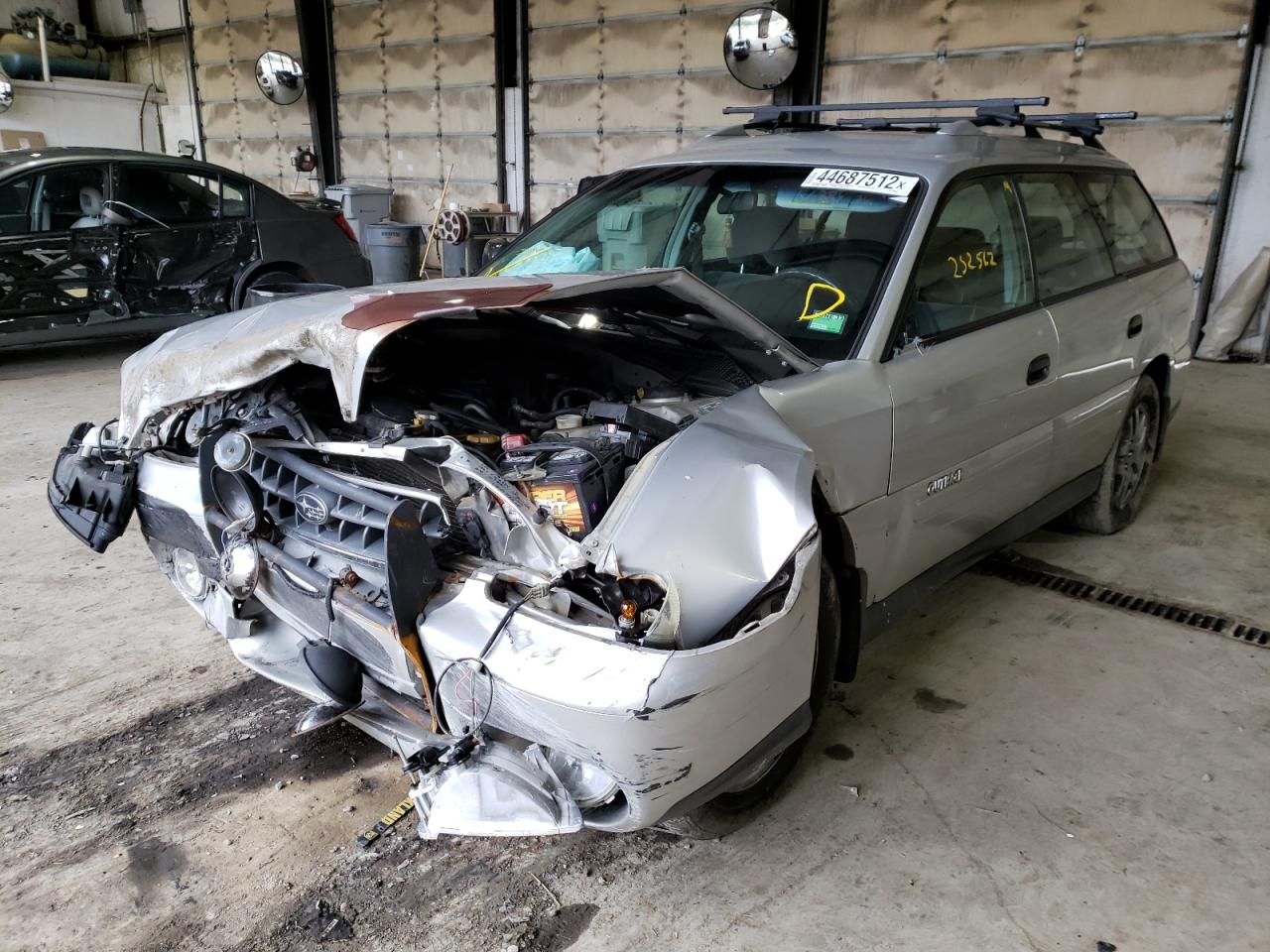 Photo 2 from auction – 2004 SUBARU LEGACY OUT with VIN 4S3BH675547616070