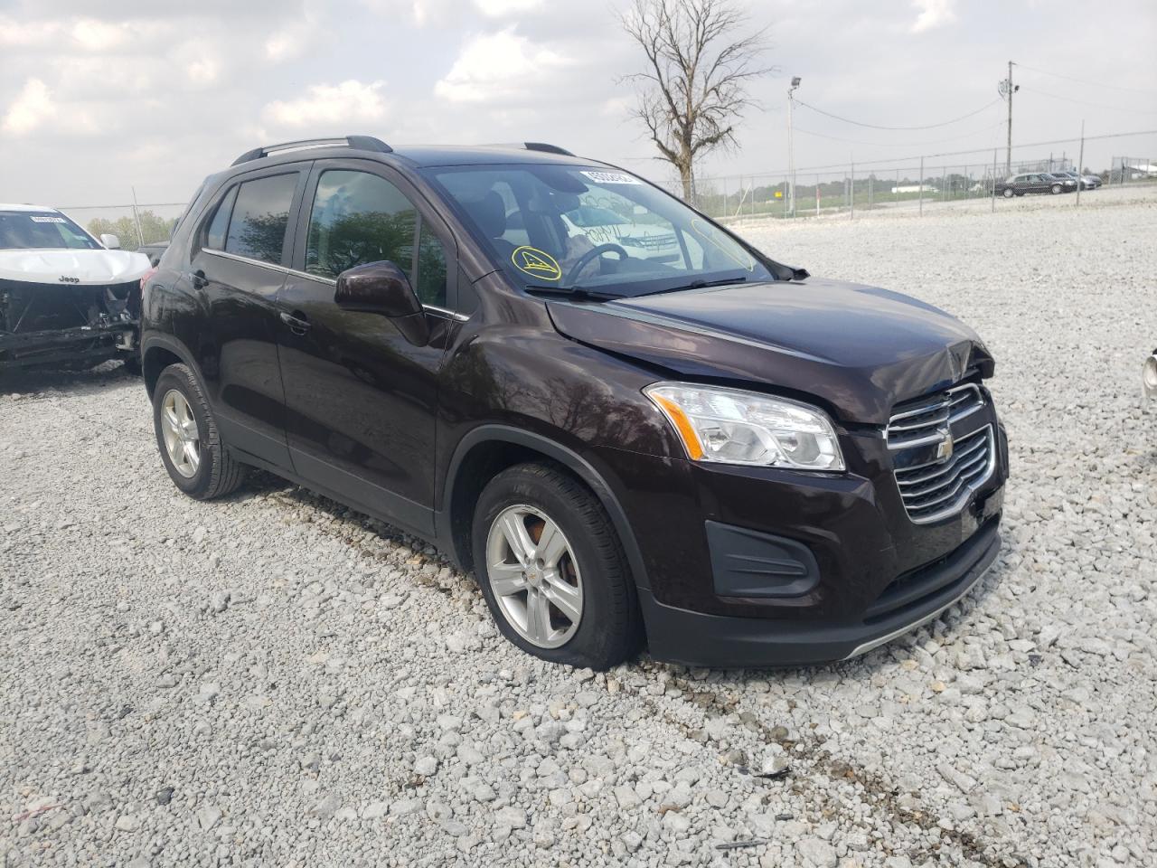 CHEVROLET TRAX 1LT 2015 with VIN KL7CJLSB2FB084620 - Photo from auction