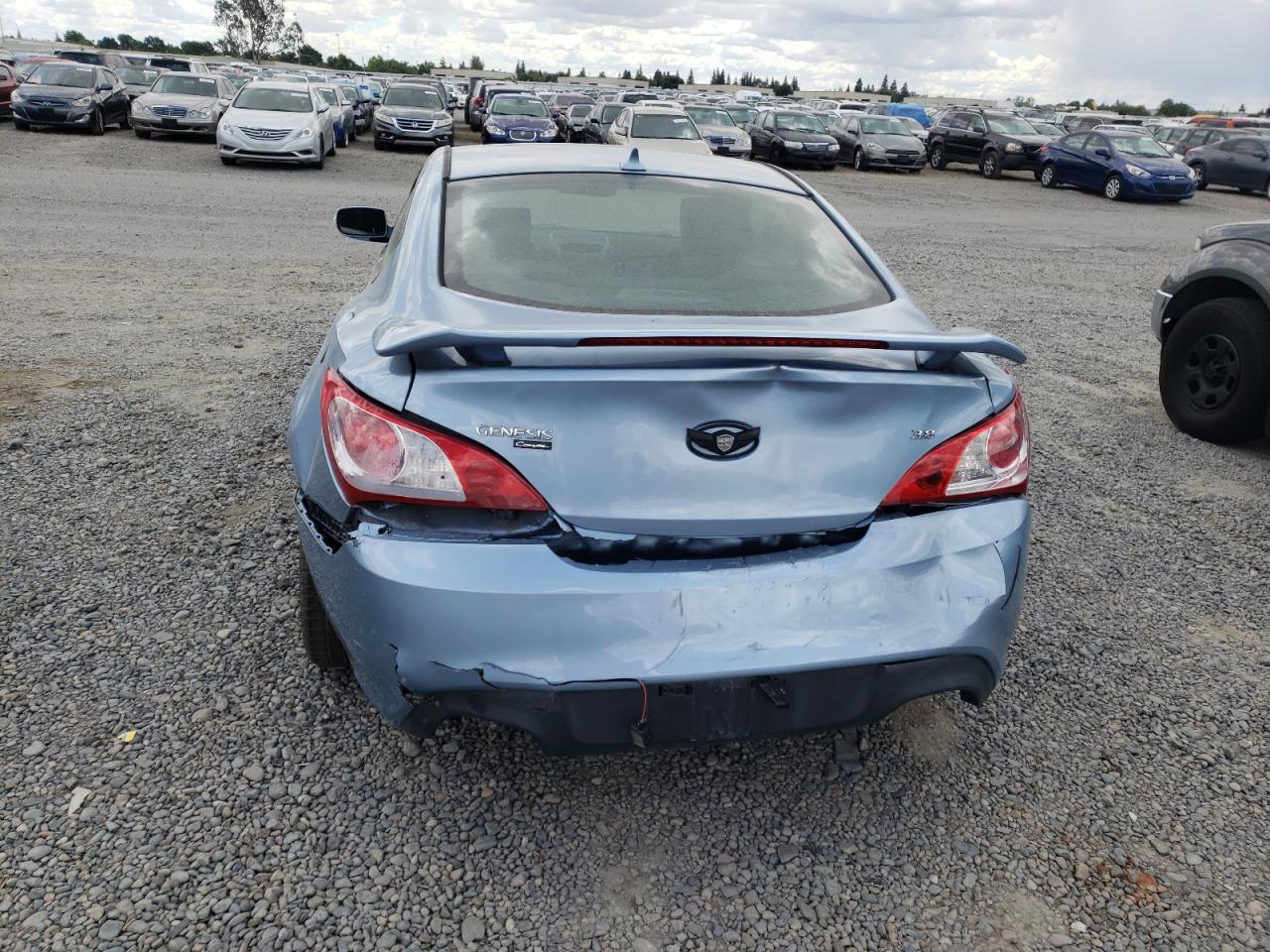 Photo 9 from auction – 2012 HYUNDAI GENESIS CO with VIN KMHHU6KH9CU071185