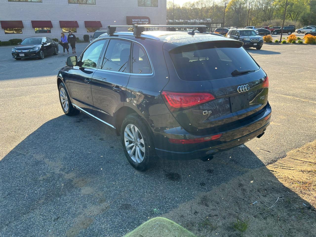 Photo 3 from auction – 2014 AUDI Q5 PREMIUM with VIN WA1LFAFPXEA052009