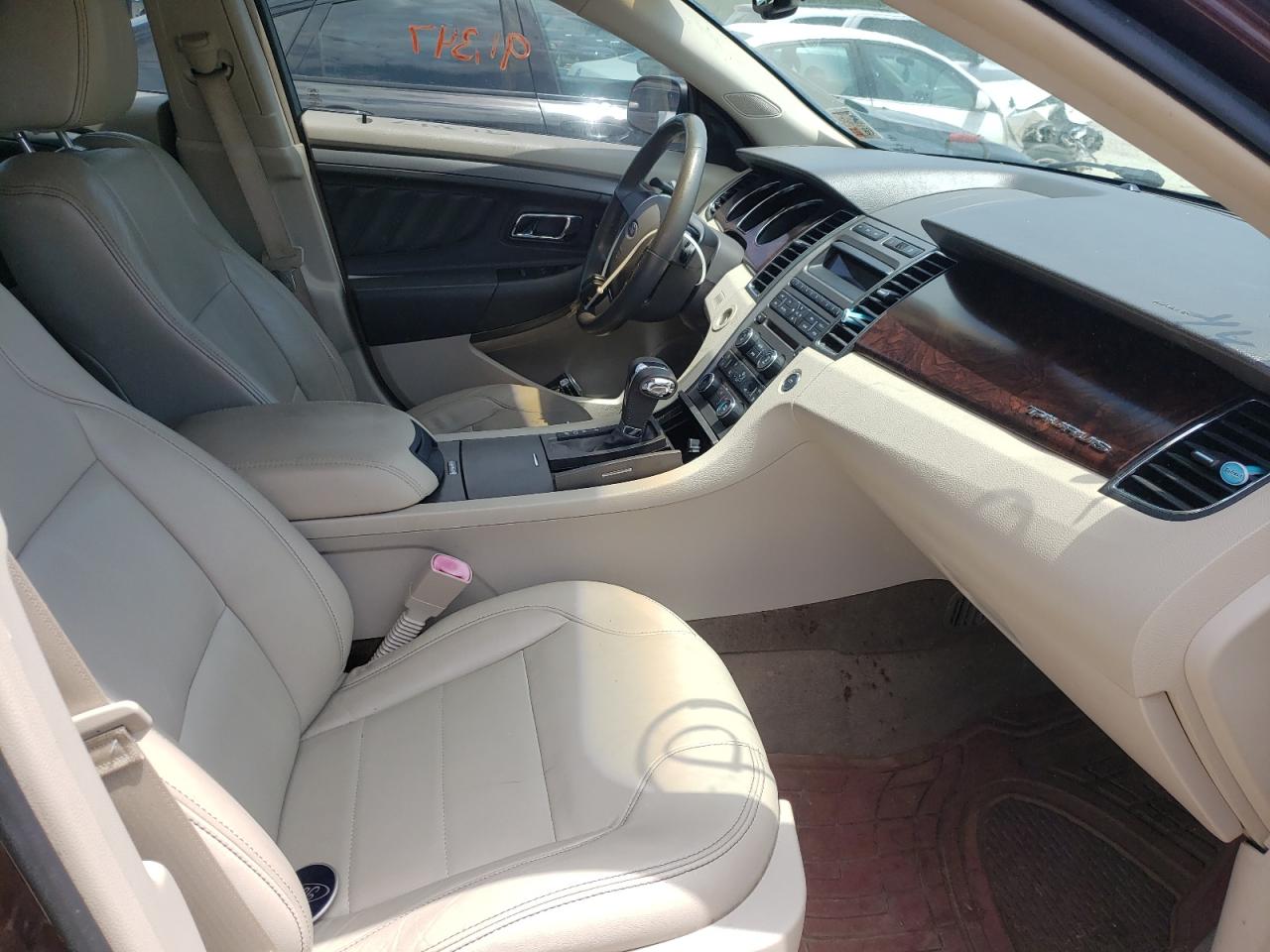 Photo 5 from auction – 2011 FORD TAURUS SEL with VIN 1FAHP2EW0BG164890