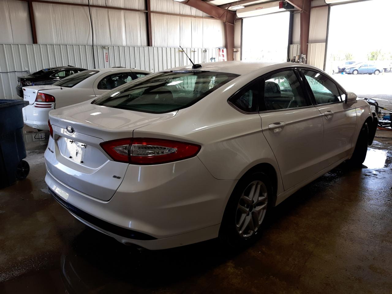 Photo 4 from auction – 2013 FORD FUSION SE with VIN 3FA6P0H78DR387898