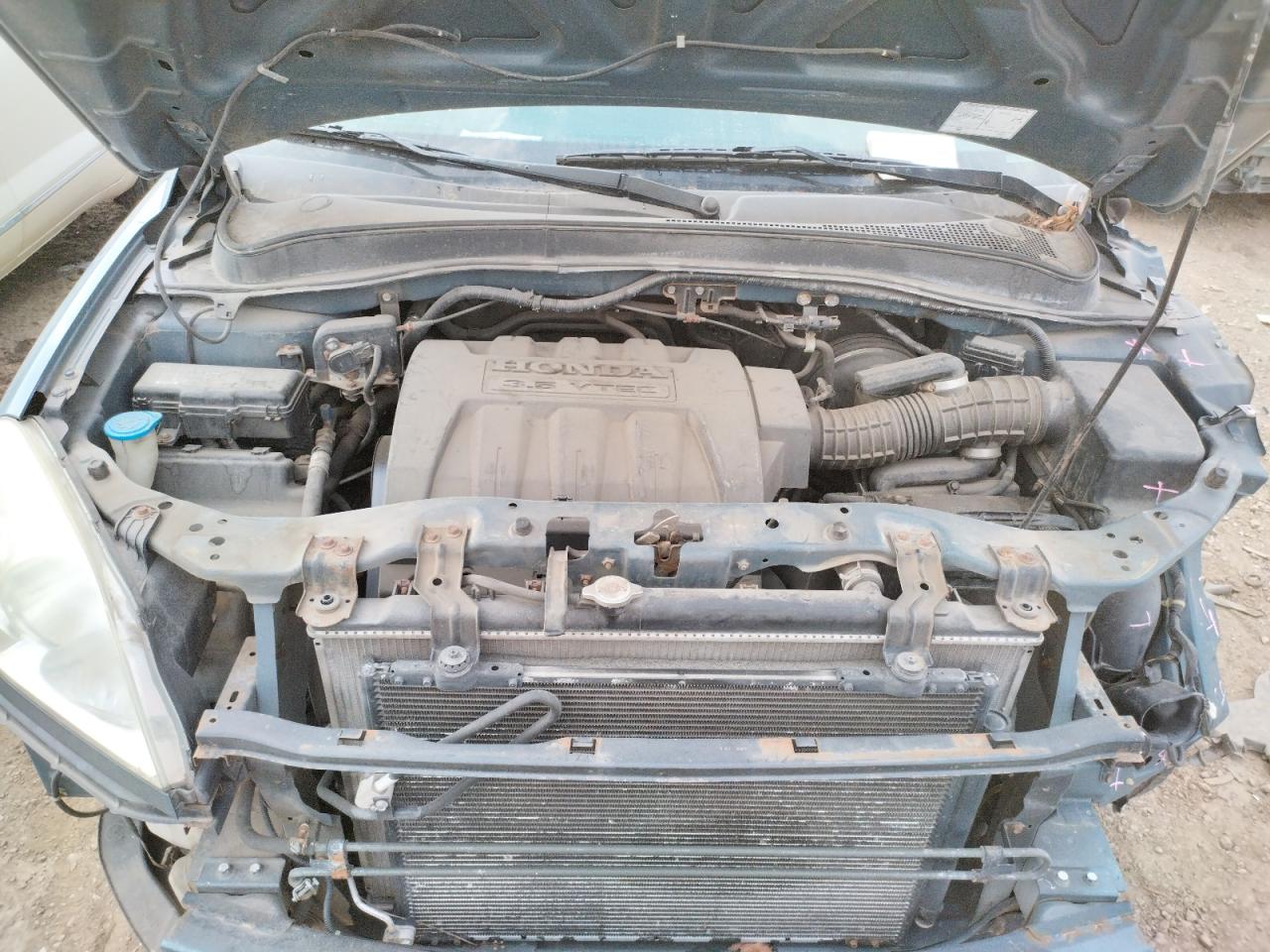Photo 7 from auction – 2005 HONDA PILOT EXL with VIN 2HKYF18635H539626