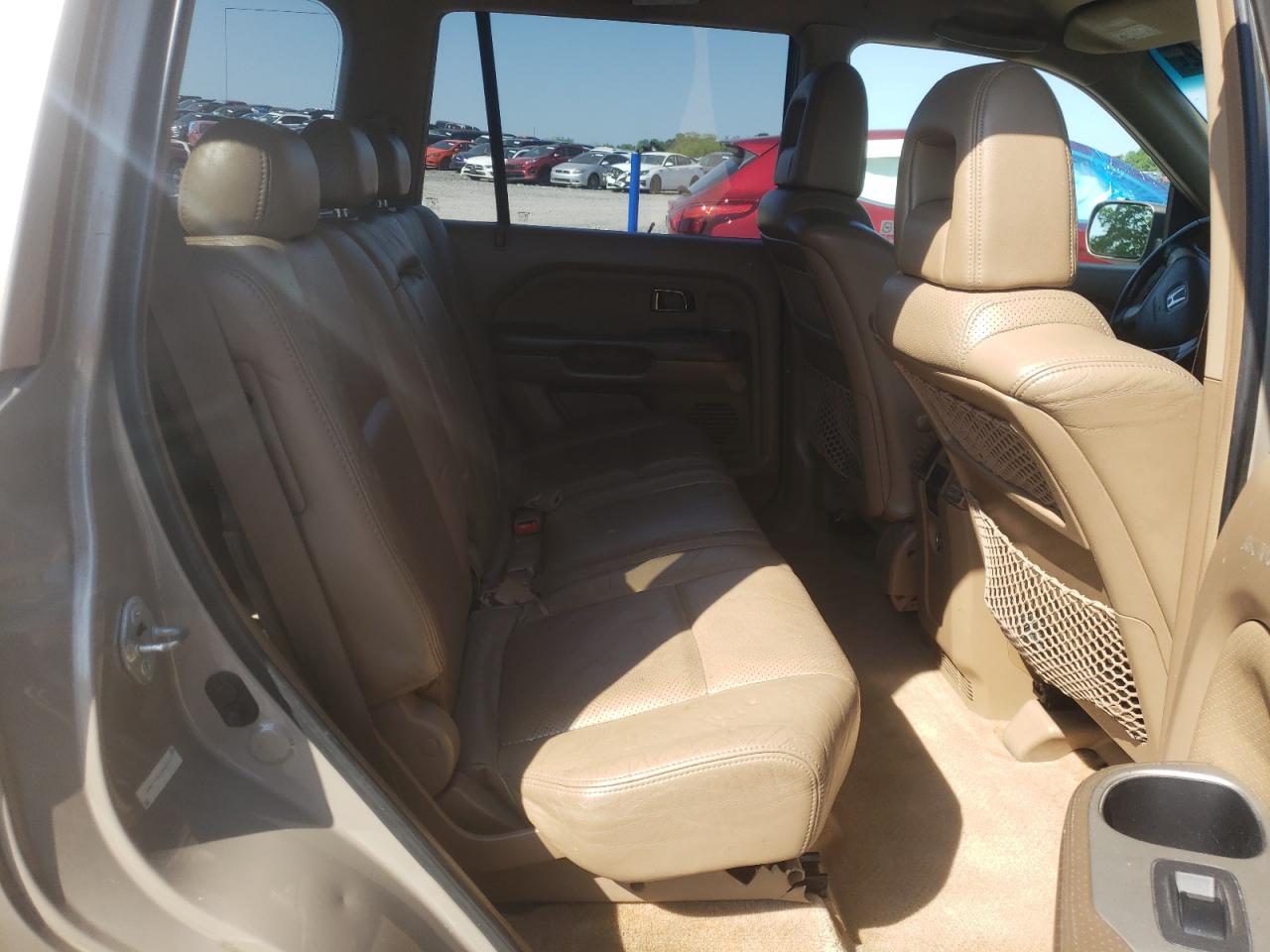 Photo 6 from auction – 2003 HONDA PILOT EXL with VIN 2HKYF18643H523917