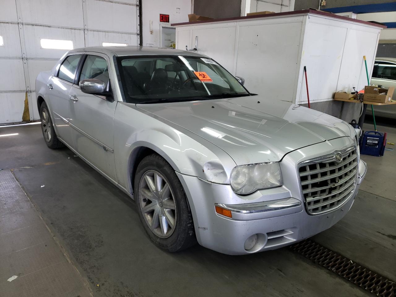 CHRYSLER 300C 2009 с VIN 2C3LA63T09H552663 - Фото с аукциона