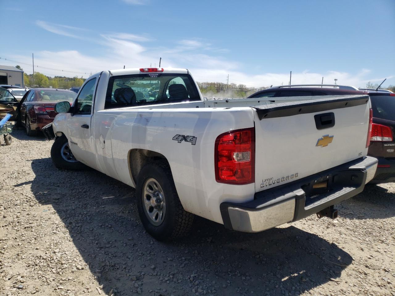 Photo 3 from auction – 2013 CHEVROLET SILVERADO with VIN 1GCNKPEA9DZ166237
