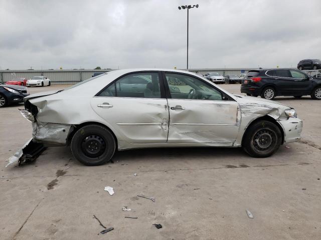 Photo 9 from auction – 2004 TOYOTA CAMRY LE with VIN JTDBE32K940264253