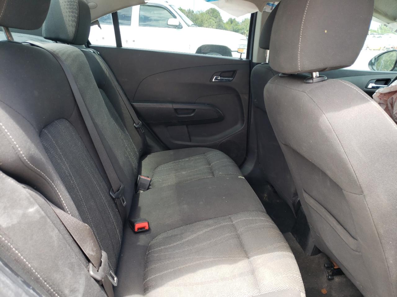 Photo 6 from auction – 2018 CHEVROLET SONIC LT with VIN 1G1JD5SHXJ4101090