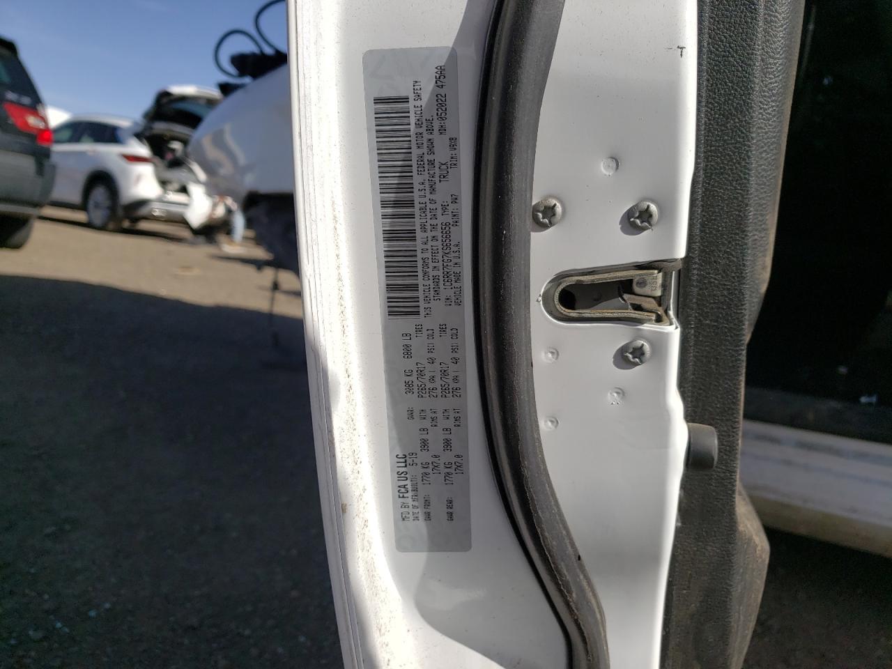 Photo 10 from auction – 2019 RAM 1500 CLASS with VIN 1C6RR7FG7KS656656