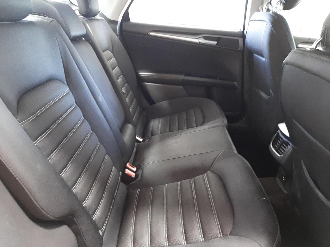 Photo 6 from auction – 2013 FORD FUSION SE with VIN 3FA6P0H78DR387898