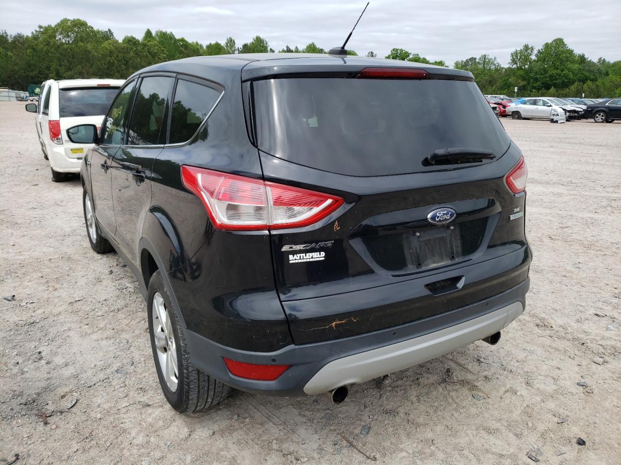 Photo 3 from auction – 2013 FORD ESCAPE SE with VIN 1FMCU0GX5DUC63082