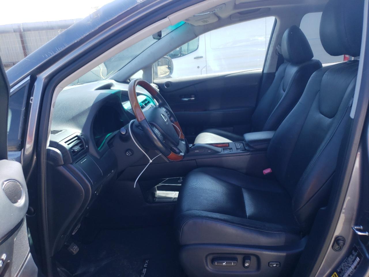 Photo 5 from auction – 2012 LEXUS RX 350 with VIN JTJZK1BA0C2414043
